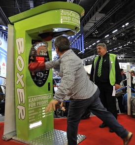 Boxbirne, Boxautomat, Boxerspiel, Krafttest, Schlagstärke Messung